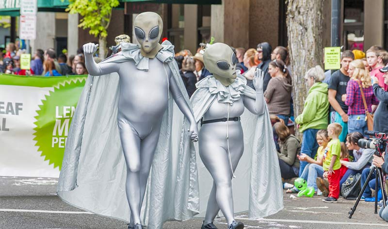 UFO festival costume